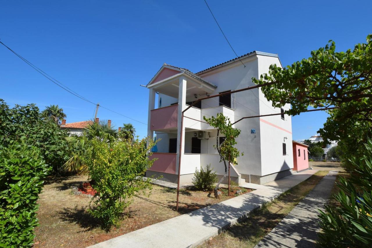 Apartments Petrovic Malinska Ngoại thất bức ảnh