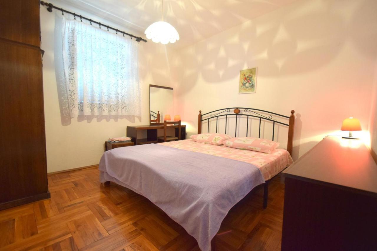 Apartments Petrovic Malinska Ngoại thất bức ảnh